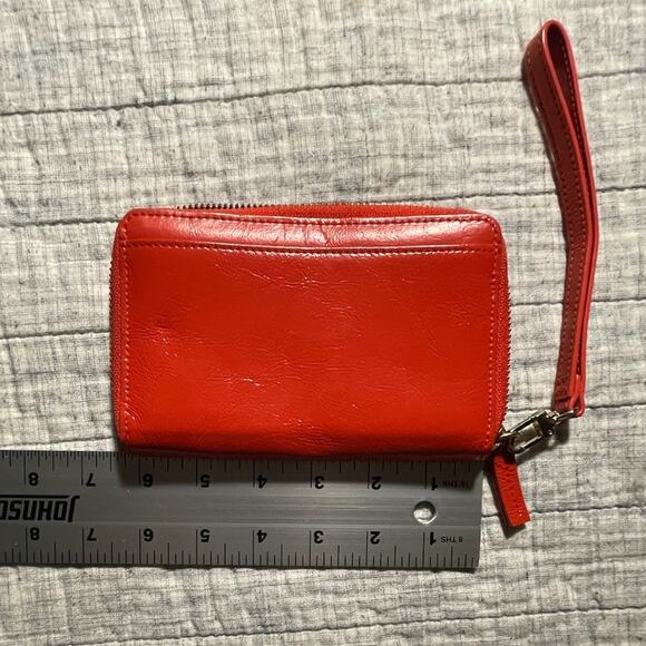 Halogen Women's Wallet Red Orange Leather Wristlet Zip Gold Metal Details - EUC - Picture 2 of 6